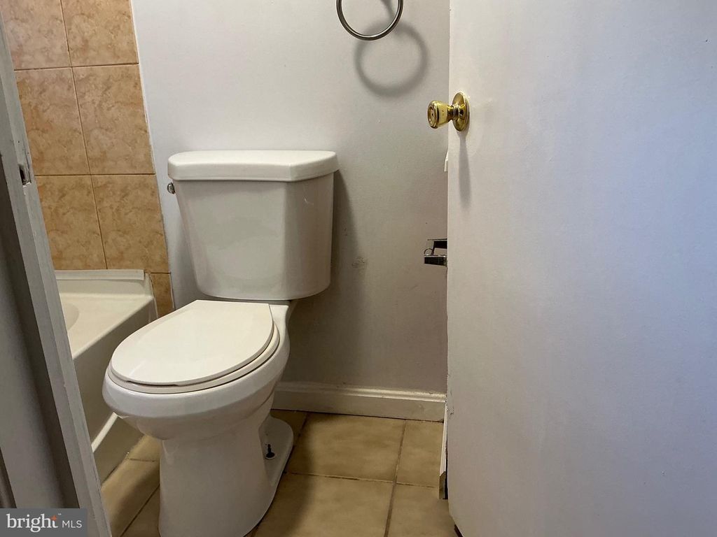 Image 66 of property listing at 6603 RED TOP RD, Hyattsville, MD 20783