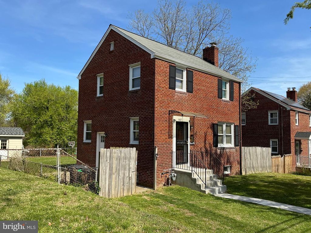 Image 70 of property listing at 6603 RED TOP RD, Hyattsville, MD 20783