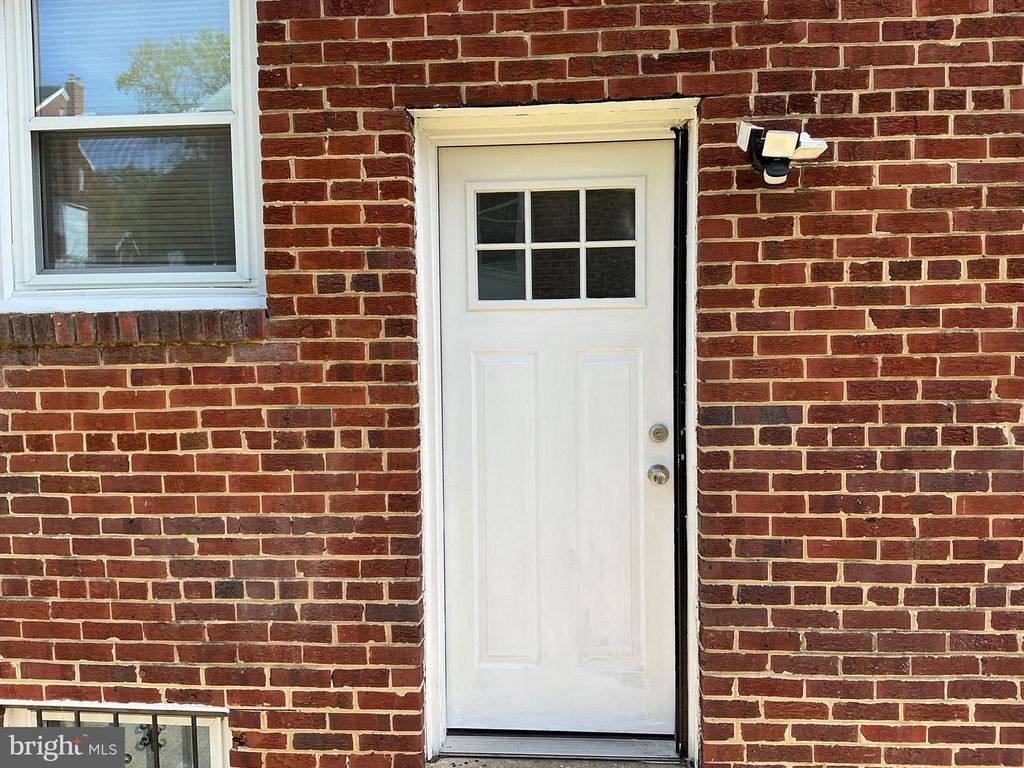 Image 75 of property listing at 6603 RED TOP RD, Hyattsville, MD 20783