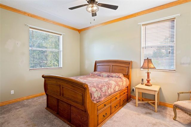 6131 CENTRAL AVENUE, New Port Richey, FL 34653