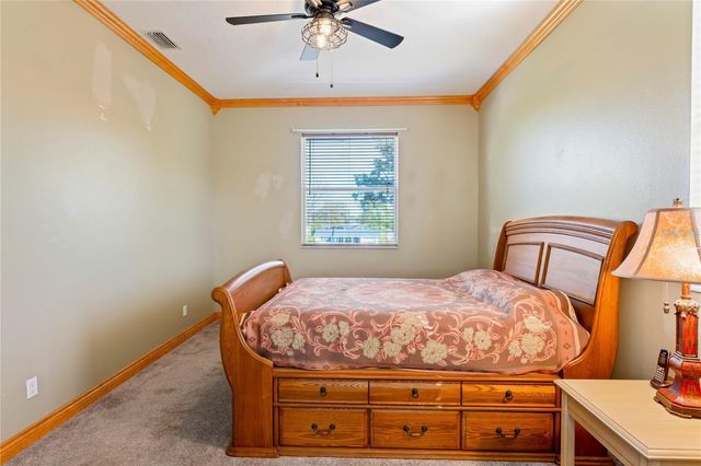 6131 CENTRAL AVENUE, New Port Richey, FL 34653