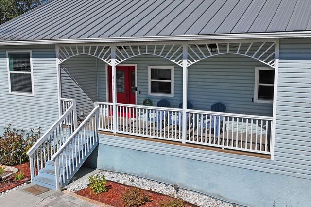 6131 CENTRAL AVENUE, New Port Richey, FL 34653