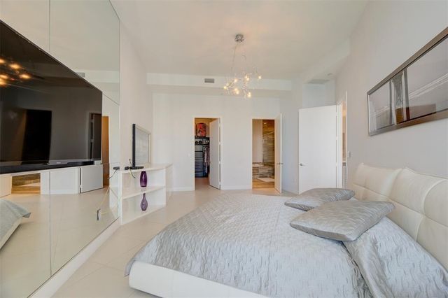 15901 Collins Ave Ph4303, Sunny Isles Beach, FL 33160