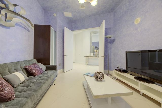 15901 Collins Ave Ph4303, Sunny Isles Beach, FL 33160