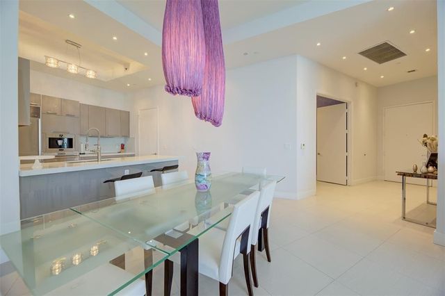 15901 Collins Ave Ph4303, Sunny Isles Beach, FL 33160