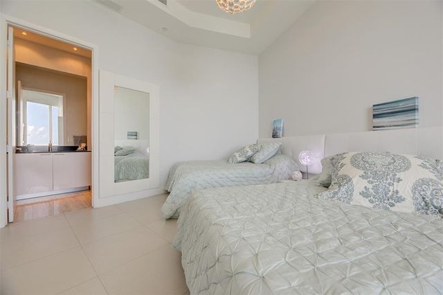 15901 Collins Ave Ph4303, Sunny Isles Beach, FL 33160