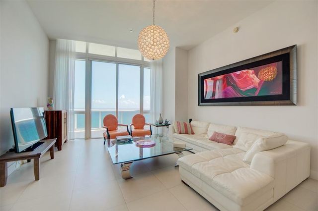 15901 Collins Ave Ph4303, Sunny Isles Beach, FL 33160