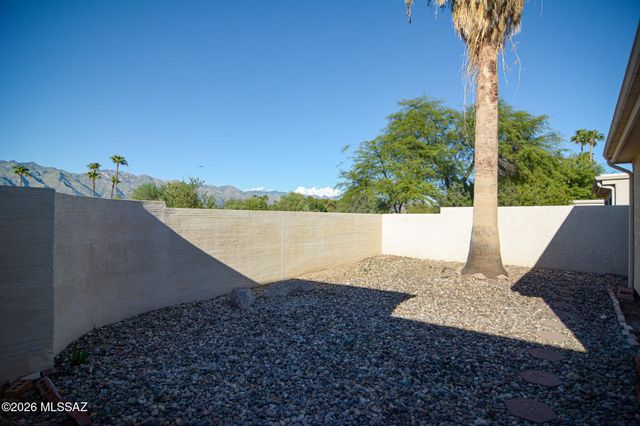3266 N Little Creek Place, Tucson, AZ 85712