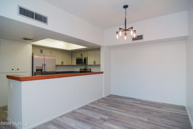 3266 N Little Creek Place, Tucson, AZ 85712