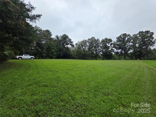 388 Settlers Trail 32, Mars Hill, NC 28754