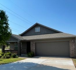 825 Barbaroot Drive, Norman, OK 73069