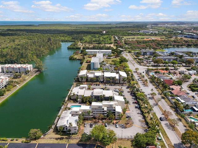 21121 SW 85th Ave 202, Cutler Bay, FL 33189