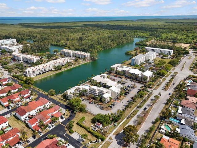 21121 SW 85th Ave 202, Cutler Bay, FL 33189