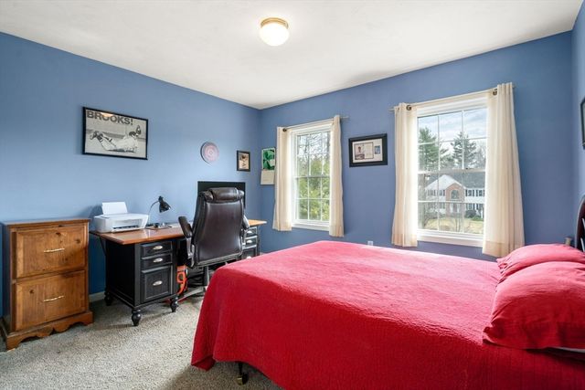 74 Kennedy Cir, Northbridge, MA 01534