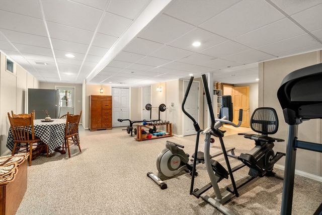 74 Kennedy Cir, Northbridge, MA 01534