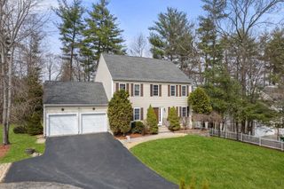 74 Kennedy Cir, Northbridge, MA 01534