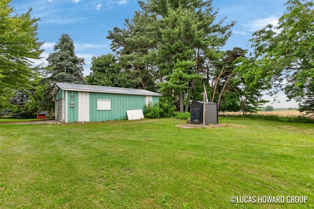 6297 Fitzner Road, Greenville, MI 48838
