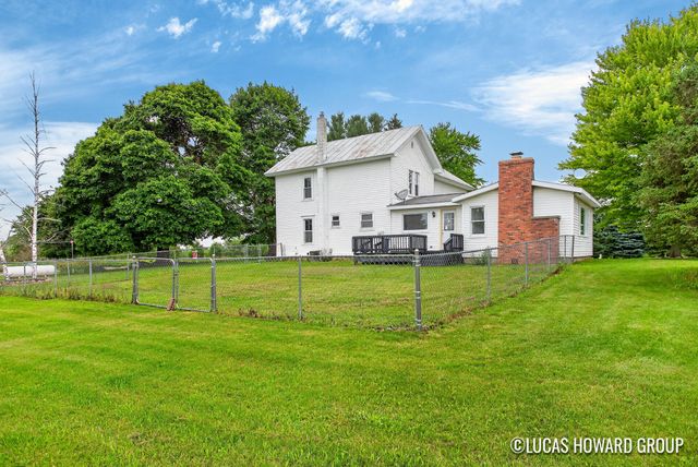 6297 Fitzner Road, Greenville, MI 48838