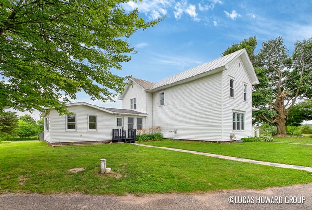6297 Fitzner Road, Greenville, MI 48838