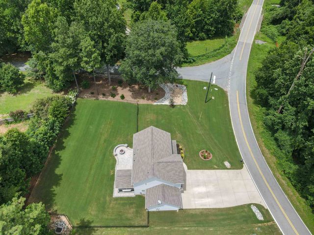 750 Old Canaan Rd Road, Spartanburg, SC 29306