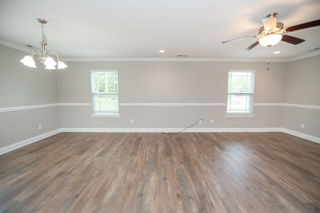 750 Old Canaan Rd Road, Spartanburg, SC 29306