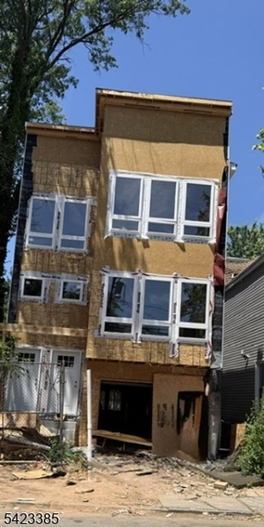 343 S 10th St, Newark City, NJ 07103 — exterior
