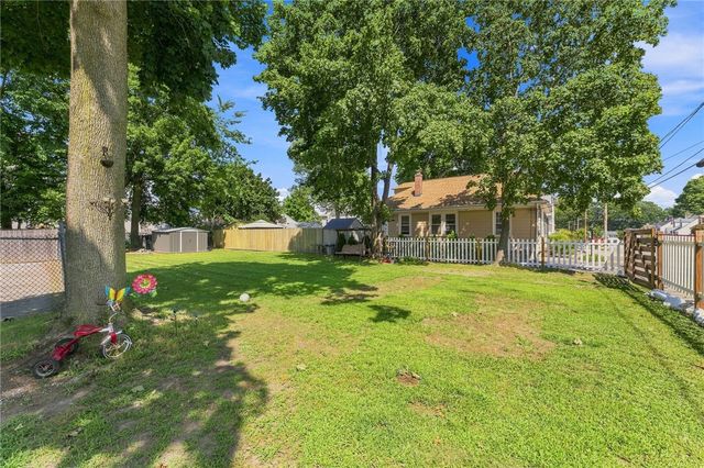 353 Smithfield Avenue, Pawtucket, RI 02860