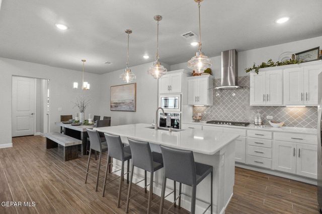 721 Paseo Clasico Street, Horizon City, TX 79928