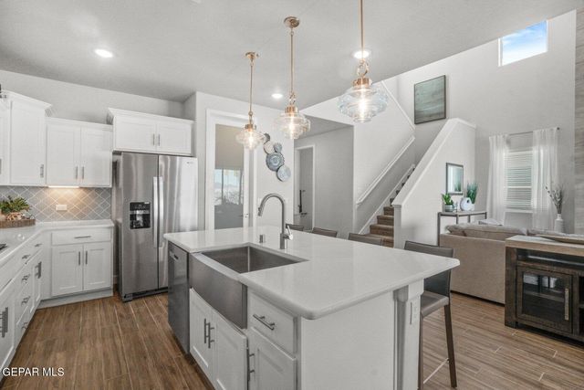 721 Paseo Clasico Street, Horizon City, TX 79928