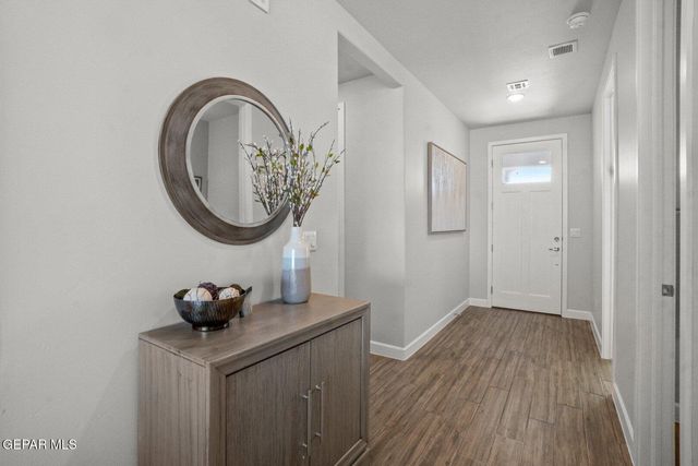 721 Paseo Clasico Street, Horizon City, TX 79928