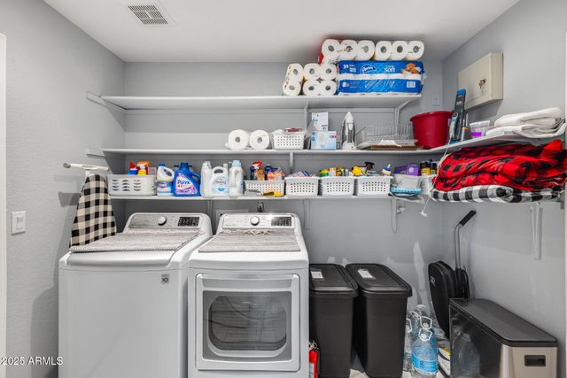 902 E RENEE Drive, Phoenix, AZ 85024