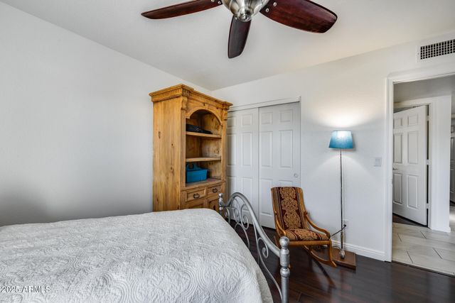 902 E RENEE Drive, Phoenix, AZ 85024