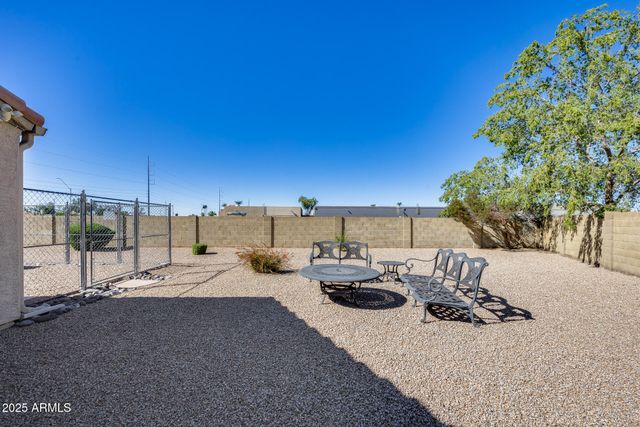 902 E RENEE Drive, Phoenix, AZ 85024