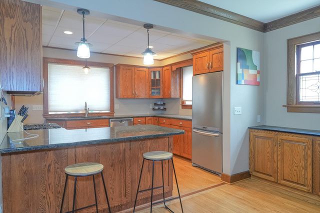 606 4th Avenue SW, Austin, MN 55912