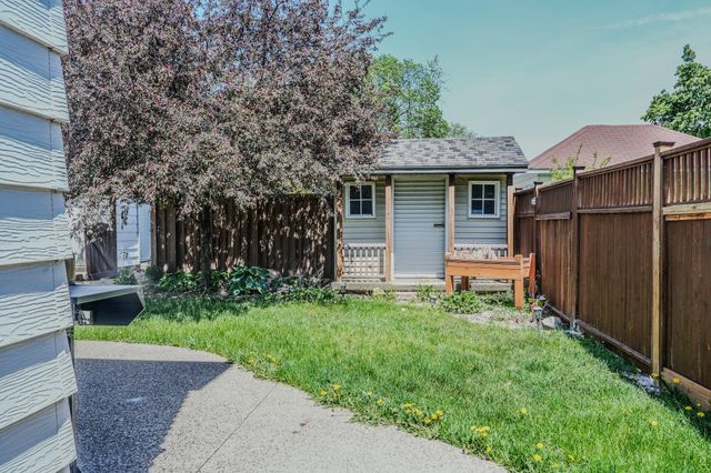 606 4th Avenue SW, Austin, MN 55912