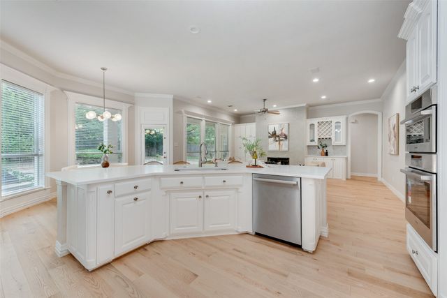 307 Skyline Drive, Trophy Club, TX 76262