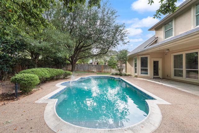 307 Skyline Drive, Trophy Club, TX 76262