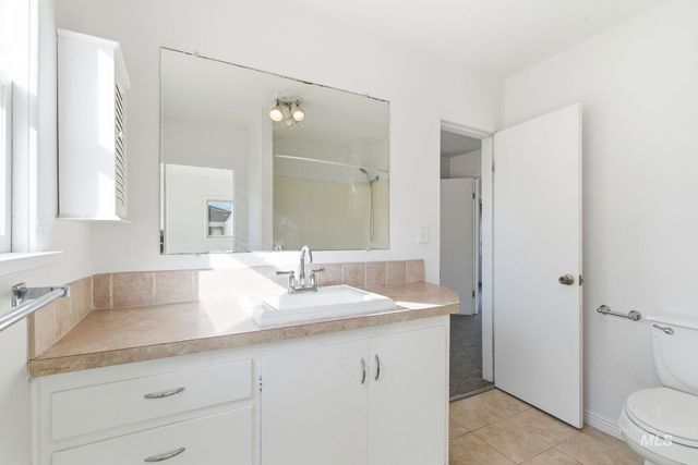 308 16th Ave S, Nampa, ID 83651