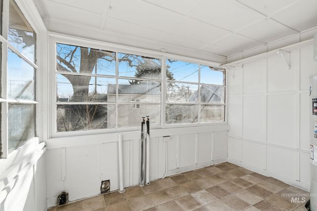 308 16th Ave S, Nampa, ID 83651