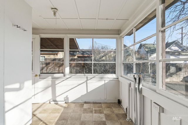 308 16th Ave S, Nampa, ID 83651