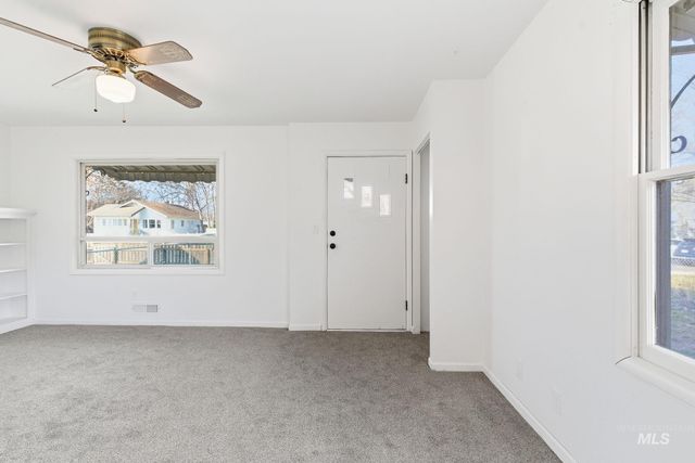 308 16th Ave S, Nampa, ID 83651