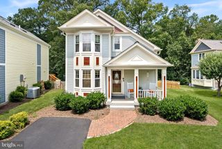 11 FERGUSON CT, Sterling, VA 20165