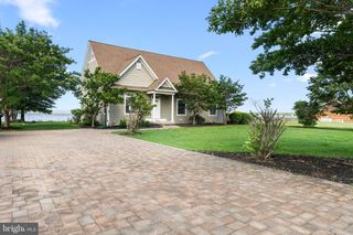 1417 ROYAL WAY, Montross, VA 22520