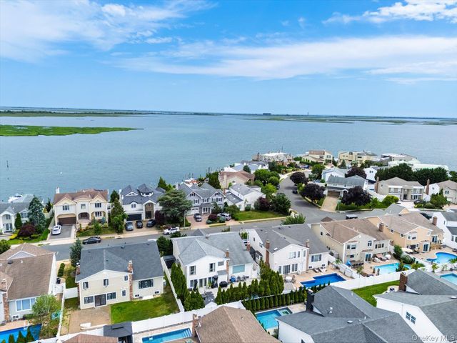 2647 Frances Street, Bellmore, NY 11710