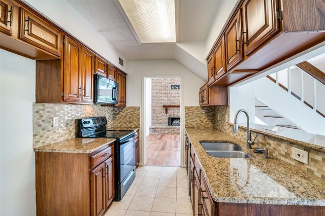 621 Via La Paloma, Mesquite, TX 75150