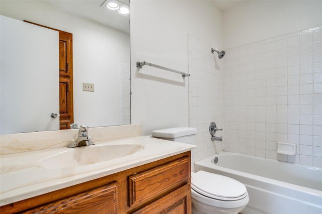 621 Via La Paloma, Mesquite, TX 75150