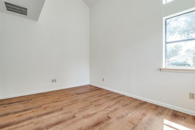 621 Via La Paloma, Mesquite, TX 75150