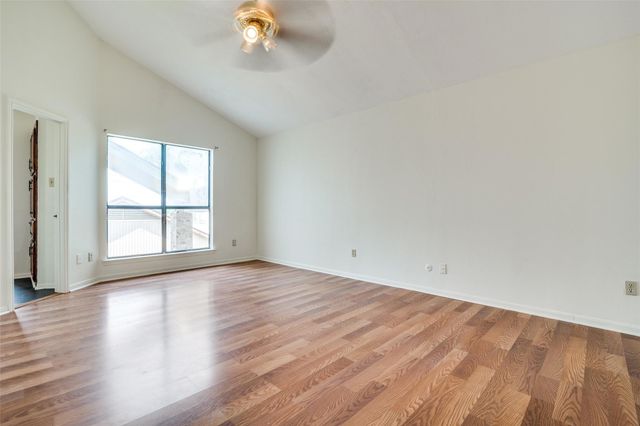 621 Via La Paloma, Mesquite, TX 75150