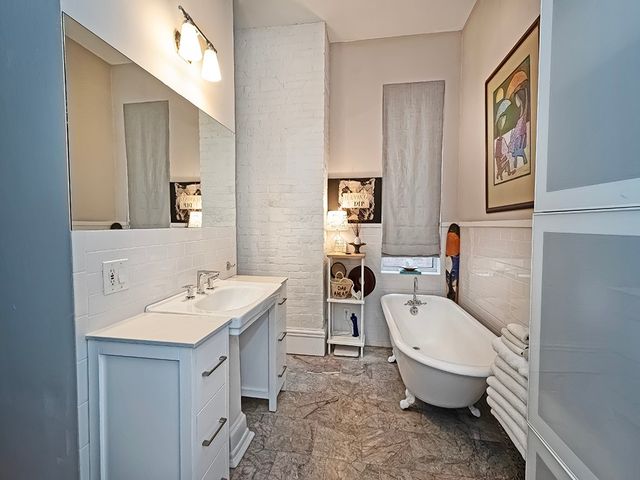 420 Pressley St, East Allegheny, PA 15212