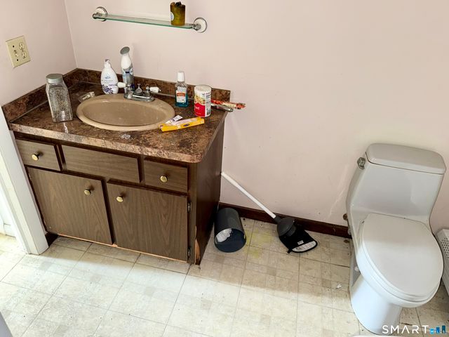 103 Haviland Drive, Trumbull, CT 06611